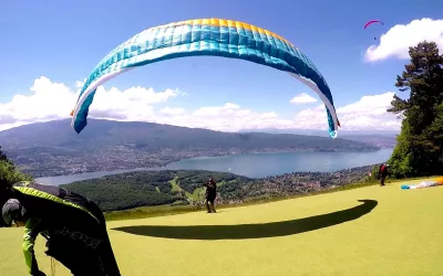 Vidéo décollage parapente à Annecy : un live pour tout comprendre !